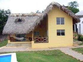 Guest House-LA CASA AMARILLA'